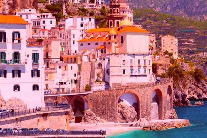 Eleanor, 37 — Escort in Vallanzengo, Italy