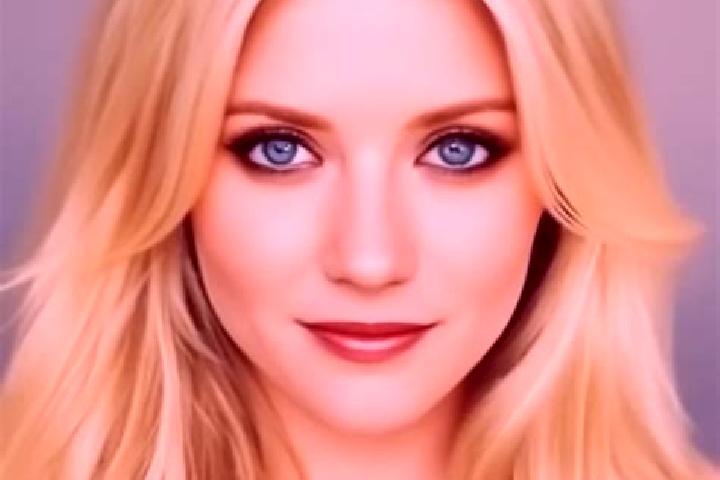 Eleanor, 38, a blonde amber-eyed mixed companion based in Lanzenkirchen. Offering Girlfriend Experience, A-Level, Dinner Date. Available for incall and outca...