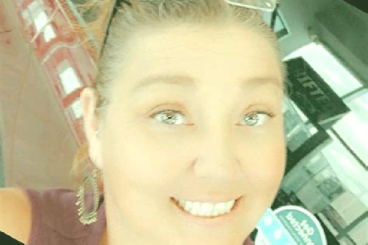 Eleanor, 38 — Escort in Saxton, United States