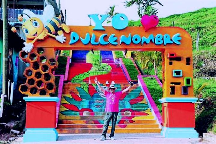Eleanor, 39 — Escort in Dulce Nombre de Culmi, Honduras