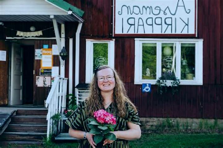 Eleanor, 39 — Escort in Lapinlahti, Finland