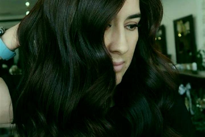 Elizabeth, 20, a auburn dark-eyed mixed companion based in Wanguru. Offering Dinner Date, Deep French Kissing, Duos, Tantra, BDSM. Available for incall and o...