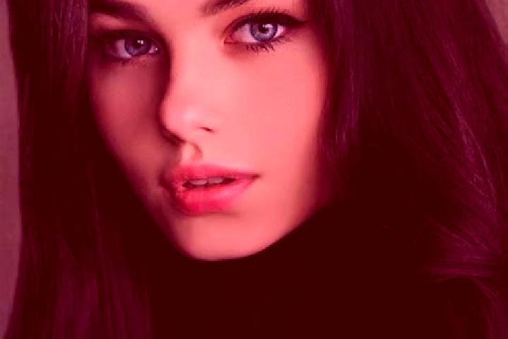 Elizabeth, 20, a brunette dark-eyed caucasian companion based in Arlon. Offering Dinner Date, Party Girl, BDSM. Available for incall and outcall, day and eve...