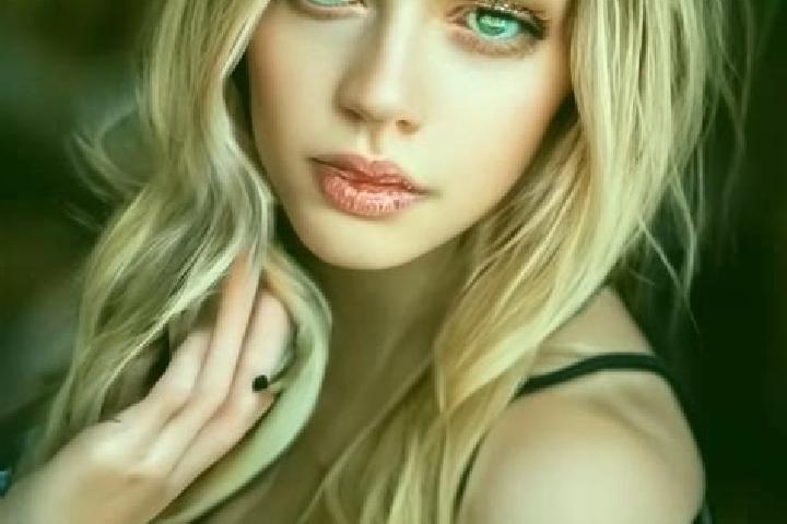 Elizabeth, 20, a dark blonde green-eyed european companion based in Varzea Branca. Offering Fetish, Travel Companion, Party Girl, Domination. Available for i...