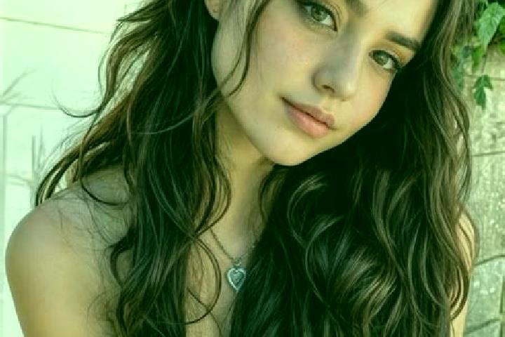 Elizabeth, 20, a red hazel-eyed caribbean companion based in Lakota. Offering Massage, Tantra, Dinner Date, Erotic Massage. Available for incall and outcall,...