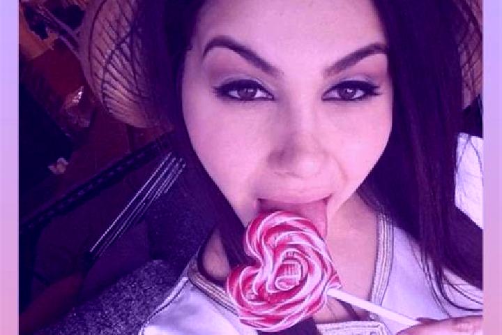 Elizabeth, 20 — Escort in Bozhou, China
