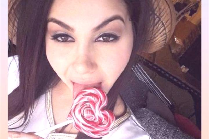 Elizabeth, 20 — Escort in Kakar Majra, India