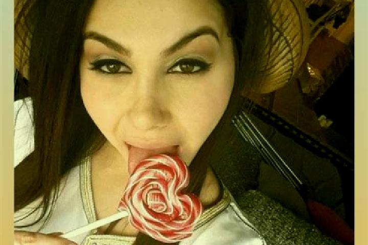 Elizabeth, 20 — Escort in Rongmei, China