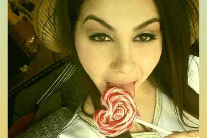 Elizabeth, 20 — Escort in Thomasboro, United States