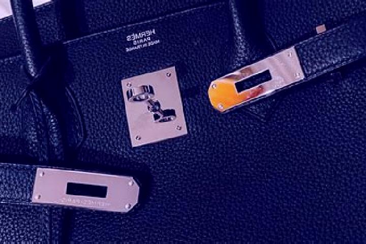 Elizabeth, 21 — Escort in Breal-sous-Vitre, France