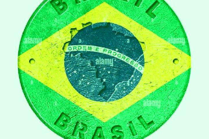 Elizabeth, 21 — Escort in Buritizal, Brazil