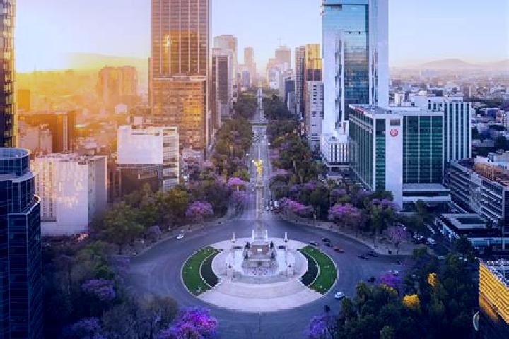 Elizabeth, 21 — Escort in Coacoyunga, Mexico