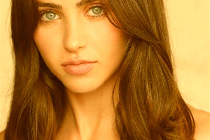 Elizabeth, 22, a chestnut brown-eyed latina companion based in Baling. Offering Domination, Deep French Kissing, Overnight, Girlfriend Experience. Available ...