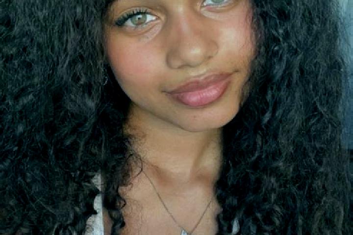 Elizabeth, 22, a red hazel-eyed ebony companion based in Teocelo. Offering Massage, OWO, Party Girl, Girlfriend Experience. Available for incall and outcall,...