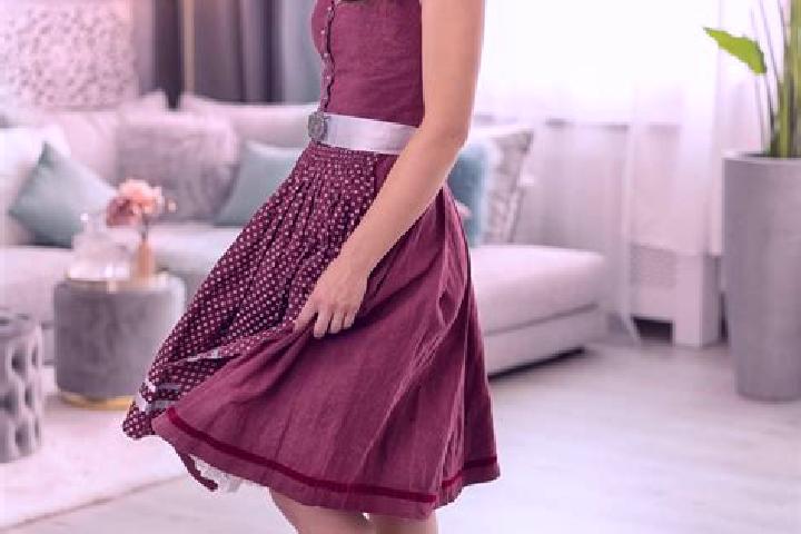 Elizabeth, 22 — Escort in Negreia, Romania