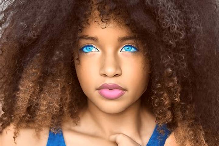 Elizabeth, 23, a black blue-eyed mixed companion based in Villeneuve-sur-Lot. Offering GFE, Couples, Massage, 69, CIM. Available for incall and outcall, over...