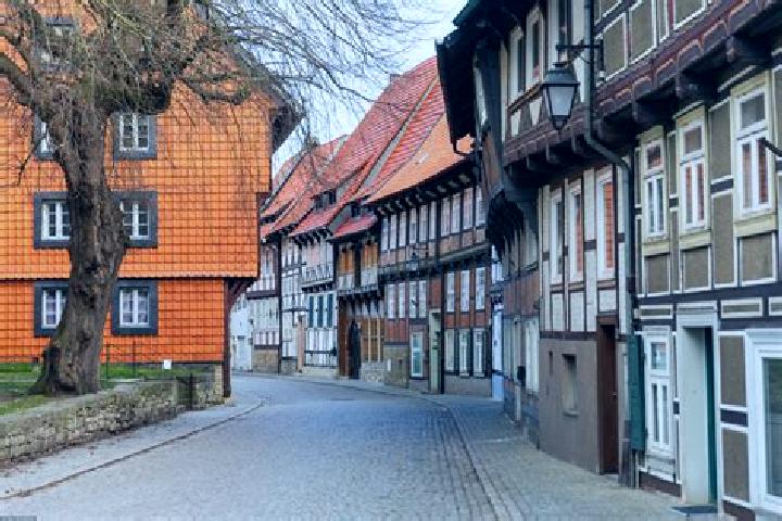 Elizabeth, 23 — Escort in Hornburg, Germany