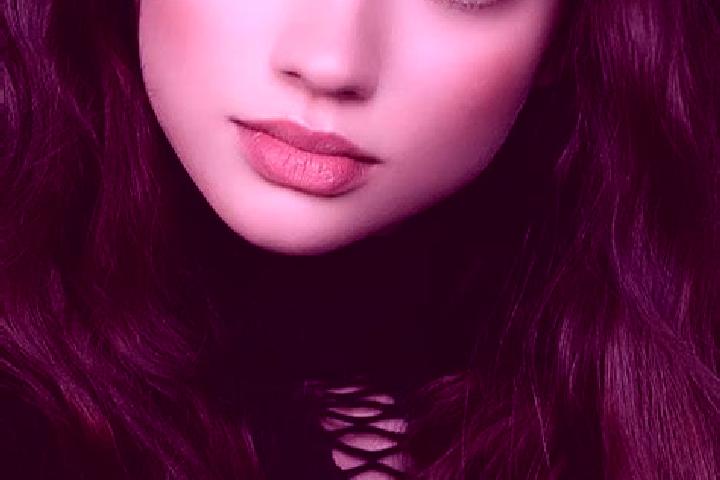 Elizabeth, 24, a auburn amber-eyed european companion based in Unterhausen. Offering Travel Companion, CIM, A-Level, Dinner Date. Available for incall and ou...