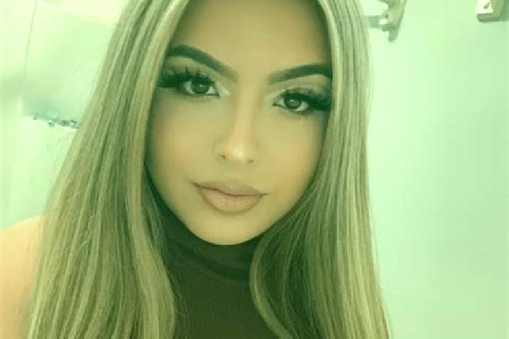Elizabeth, 25, a blonde grey-eyed latina companion based in Zepponami. Offering Roleplay, Overnight, BDSM. Available for incall and outcall, overnight bookin...