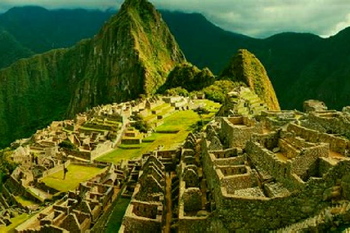 Elizabeth, 25 — Escort in Cauday, Peru
