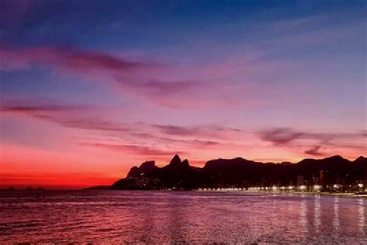 Elizabeth, 25 — Escort in Por do Sol, Brazil