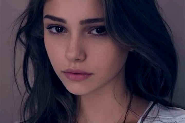 Elizabeth, 26, a black grey-eyed slavic companion based in Haruni. Offering Girlfriend Experience, CIM, Prostate Massage, Couples. Available for incall and o...