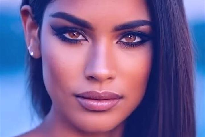 Elizabeth, 26, a black hazel-eyed latina companion based in Obenheim. Offering CIM, Overnight, OWO. Available for incall and outcall, overnight bookings avai...
