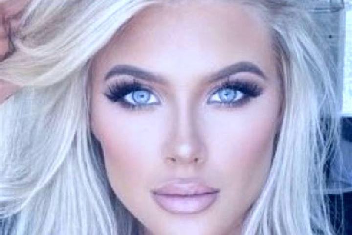 Elizabeth, 26, a platinum blonde hazel-eyed indian companion based in South Park Township. Offering Striptease, BDSM, Couples, Erotic Massage, OWO. Available...