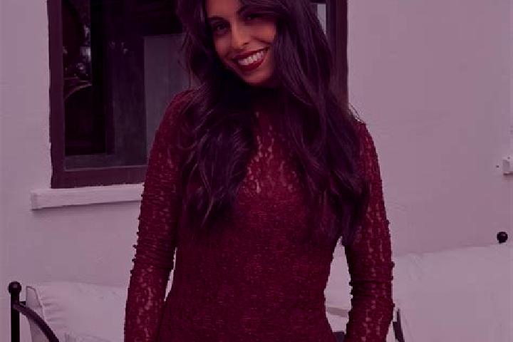 Elizabeth, 26 — Escort in Santa Maria Sola, Mexico