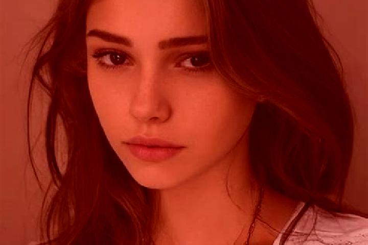 Elizabeth, 27, a auburn hazel-eyed slavic companion based in Santo Inacio. Offering Party Girl, 69, Travel Companion, GFE, Domination. Available for incall a...