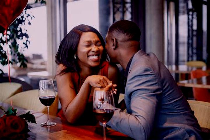 Elizabeth, 27, a brunette grey-eyed ebony companion based in Libun. Offering 69, Couples, Dinner Date, Girlfriend Experience. Available for incall and outcal...