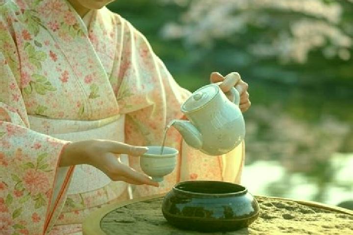 Elizabeth, 27 — Escort in Chabana, Japan