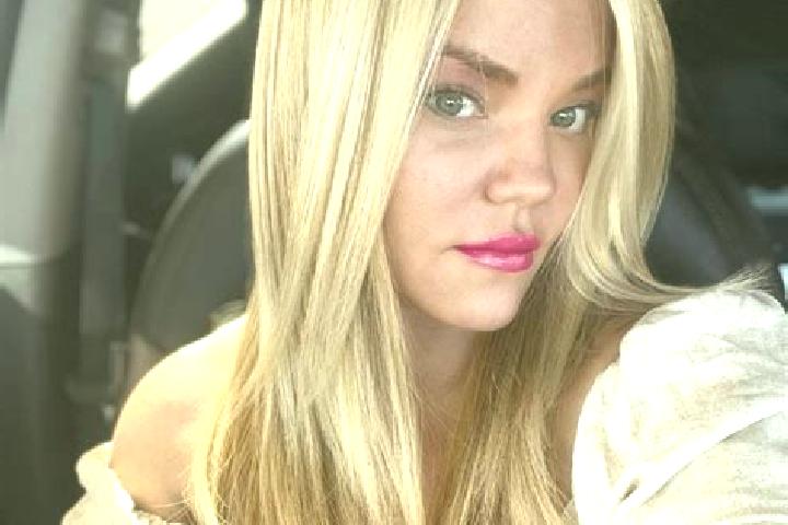 Elizabeth, 28 — Escort in Clemmons, United States