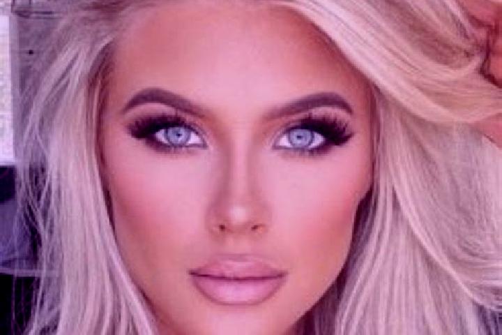 Elizabeth, 29, a platinum blonde amber-eyed latina companion based in Jobchenon (La Granadilla). Offering Girlfriend Experience. Available for incall and out...