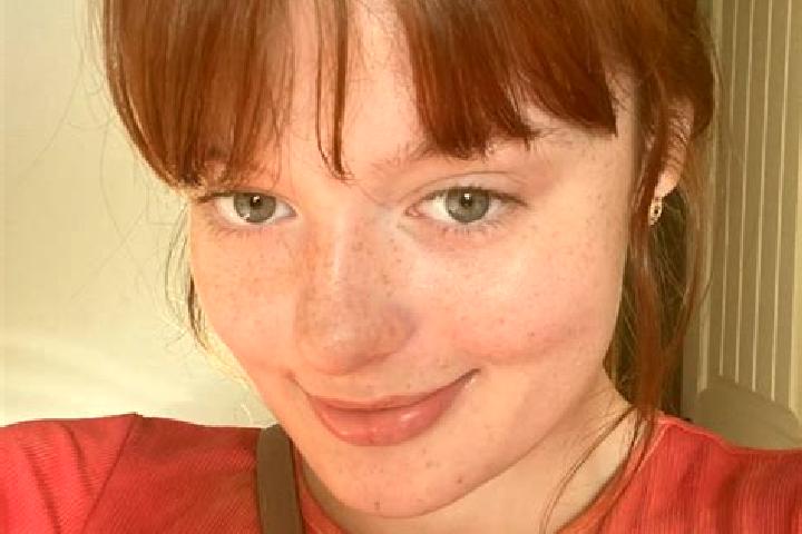 Elizabeth, 29, a red grey-eyed european companion based in Assie Akpesse. Offering CIM, Dinner Date, Travel Companion, Party Girl. Available for incall and o...