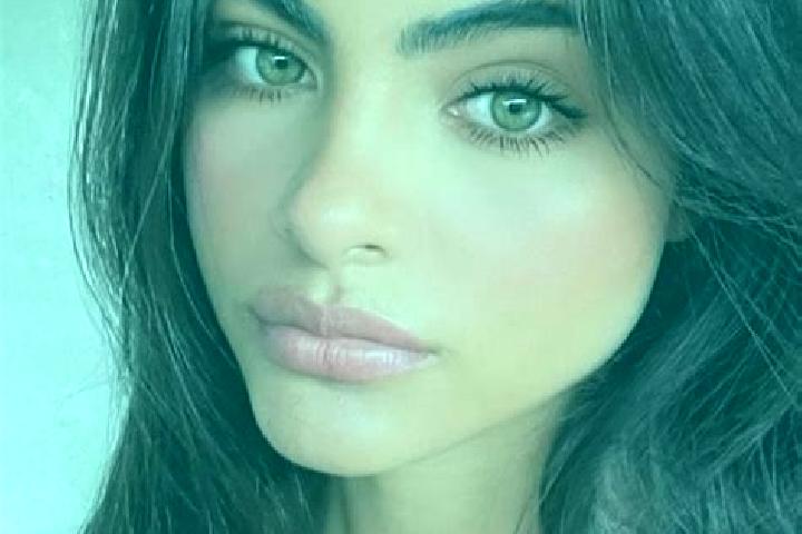 Elizabeth, 30, a black dark-eyed european companion based in Zelyonaya Niva. Offering Deep French Kissing, A-Level, Dinner Date, Striptease. Available for in...