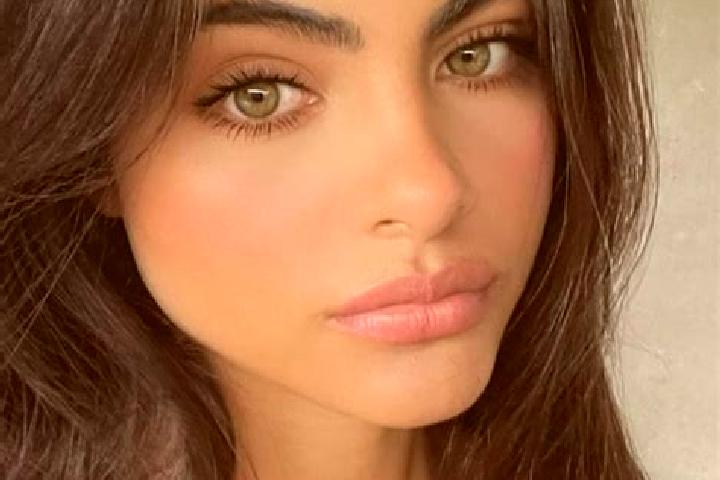 Elizabeth, 30, a black hazel-eyed european companion based in Pangkalan Bunut. Offering Travel Companion, OWO, 69, BDSM. Available for incall and outcall, ov...