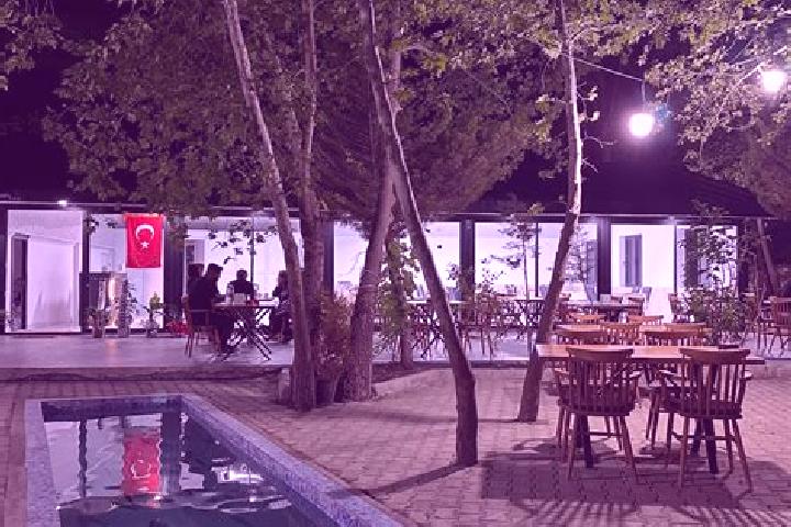 Elizabeth, 30 — Escort in Beypinari, Turkey