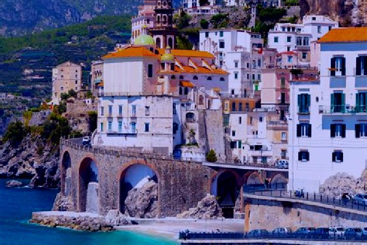 Elizabeth, 30 — Escort in Nuoro, Italy