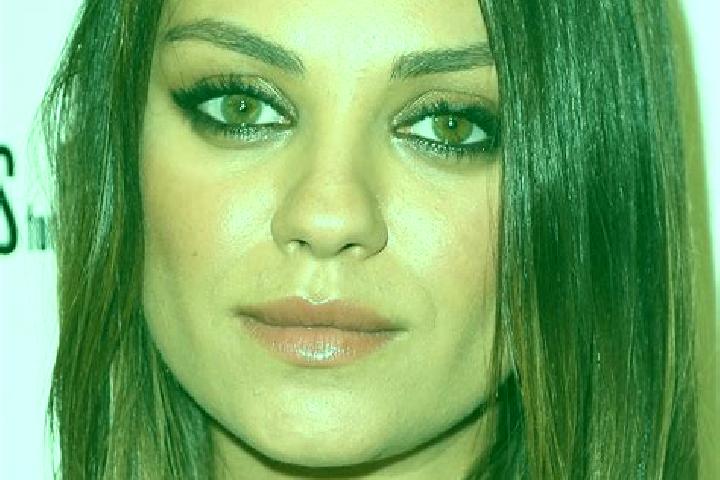 Elizabeth, 31, a auburn hazel-eyed middle eastern companion based in Rostov Veliky. Offering Striptease, Dinner Date, Girlfriend Experience. Available for in...