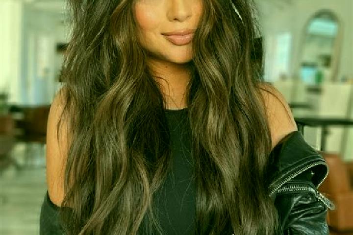 Elizabeth, 31, a brunette dark-eyed indian companion based in Basna. Offering Massage, Erotic Massage, OWO, Overnight. Available for incall and outcall, over...