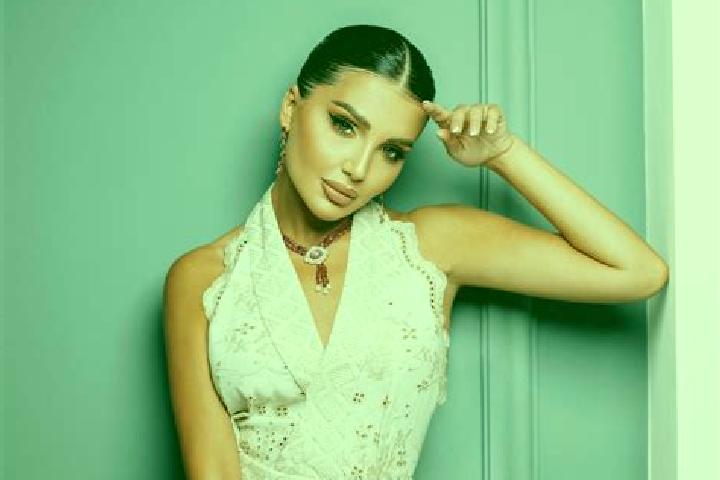 Elizabeth, 31 — Escort in Cham Khalifeh, Iran