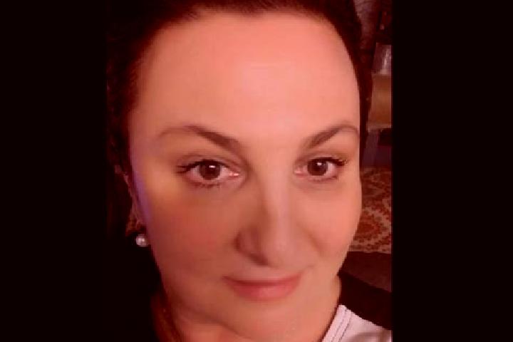 Elizabeth, 31 — Escort in Ghergani, Romania
