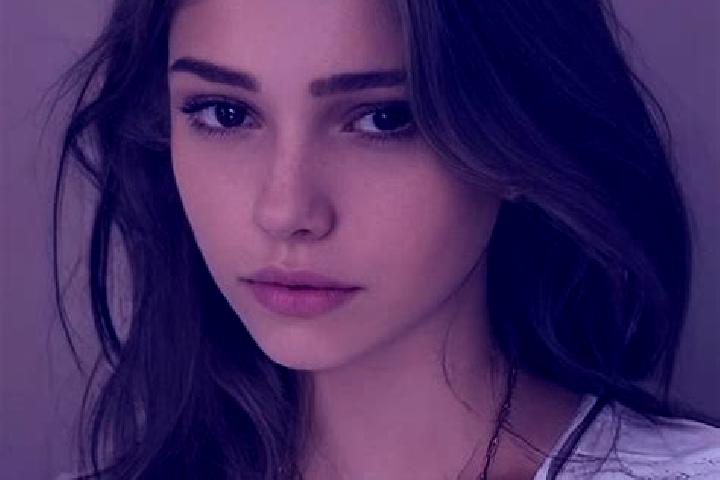 Elizabeth, 33, a chestnut brown-eyed slavic companion based in Mazmanli. Offering Deep French Kissing, Duos, Party Girl, BDSM. Available for incall and outca...