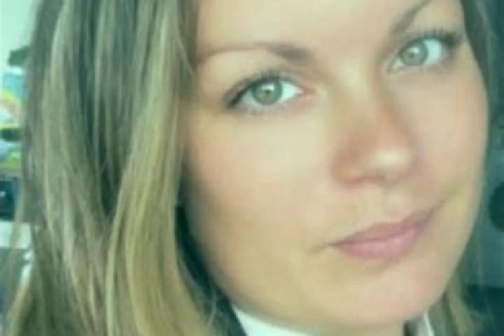 Elizabeth, 33 — Escort in Chateaugiron, France