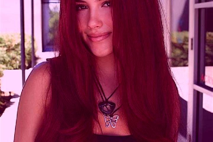 Elizabeth, 34, a auburn dark-eyed european companion based in Mirnoye. Offering OWO, Fetish, Roleplay. Available for incall and outcall, overnight bookings a...