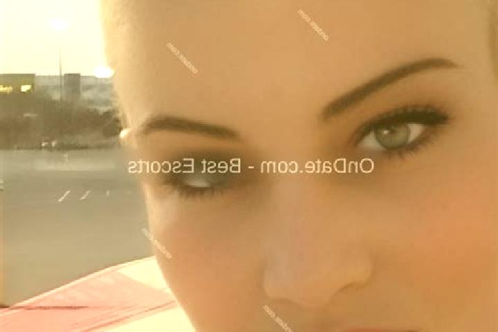 Elizabeth, 34 — Escort in Inverness, United States