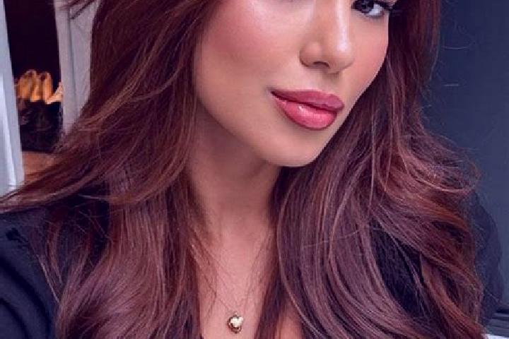 Elizabeth, 35, a chestnut brown-eyed latina companion based in Kinnelon. Offering Dinner Date, Striptease, Couples. Available for incall and outcall, day and...