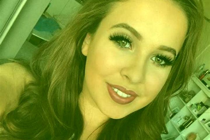 Elizabeth, 35, a red dark-eyed slavic companion based in Yosypivka. Offering 69, Couples, A-Level, Prostate Massage, CIM. Available for incall and outcall, o...