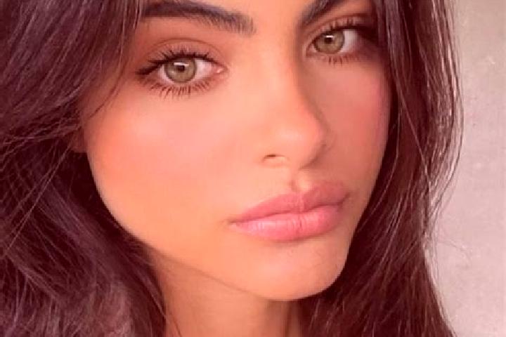 Elizabeth, 36, a black dark-eyed indian companion based in Kolape. Offering Duos, A-Level, Domination. Available for incall and outcall, overnight bookings a...